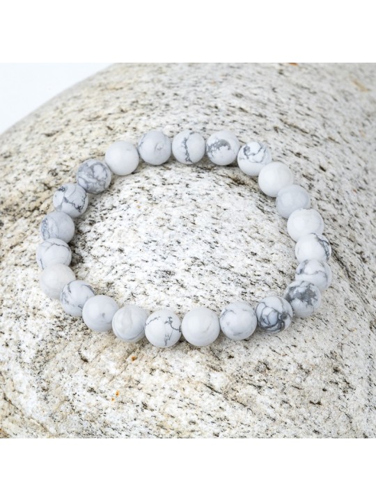 Bracciale Howlite: Equilibrio e Pace Interiore