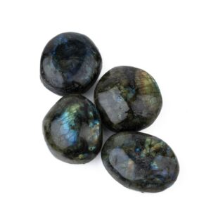 Labradorit Trommelstein
