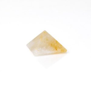Pyramide aus golden healer (Hämatitquarz)